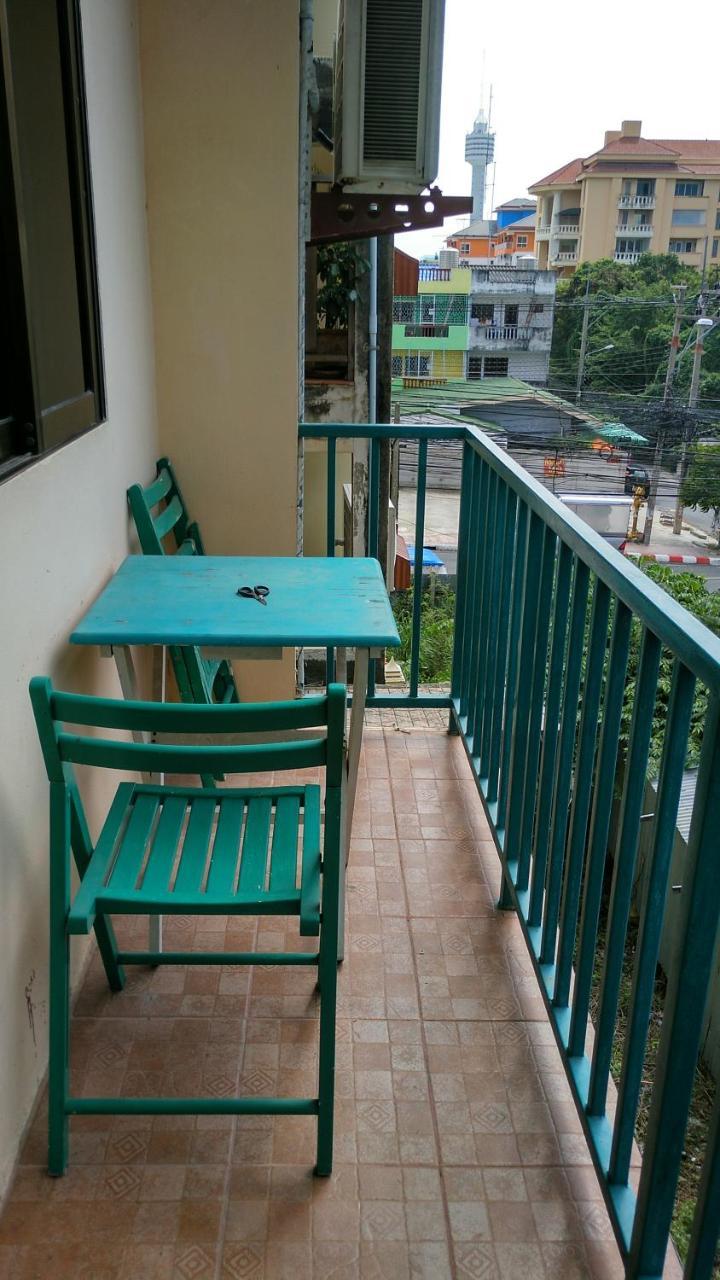 Guestpat Casabella Hotell Pattaya Exteriör bild