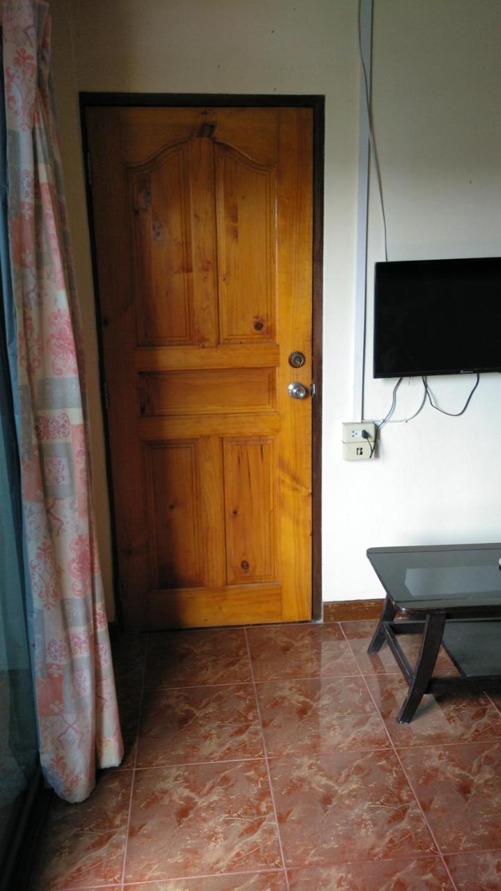 Guestpat Casabella Hotell Pattaya Exteriör bild