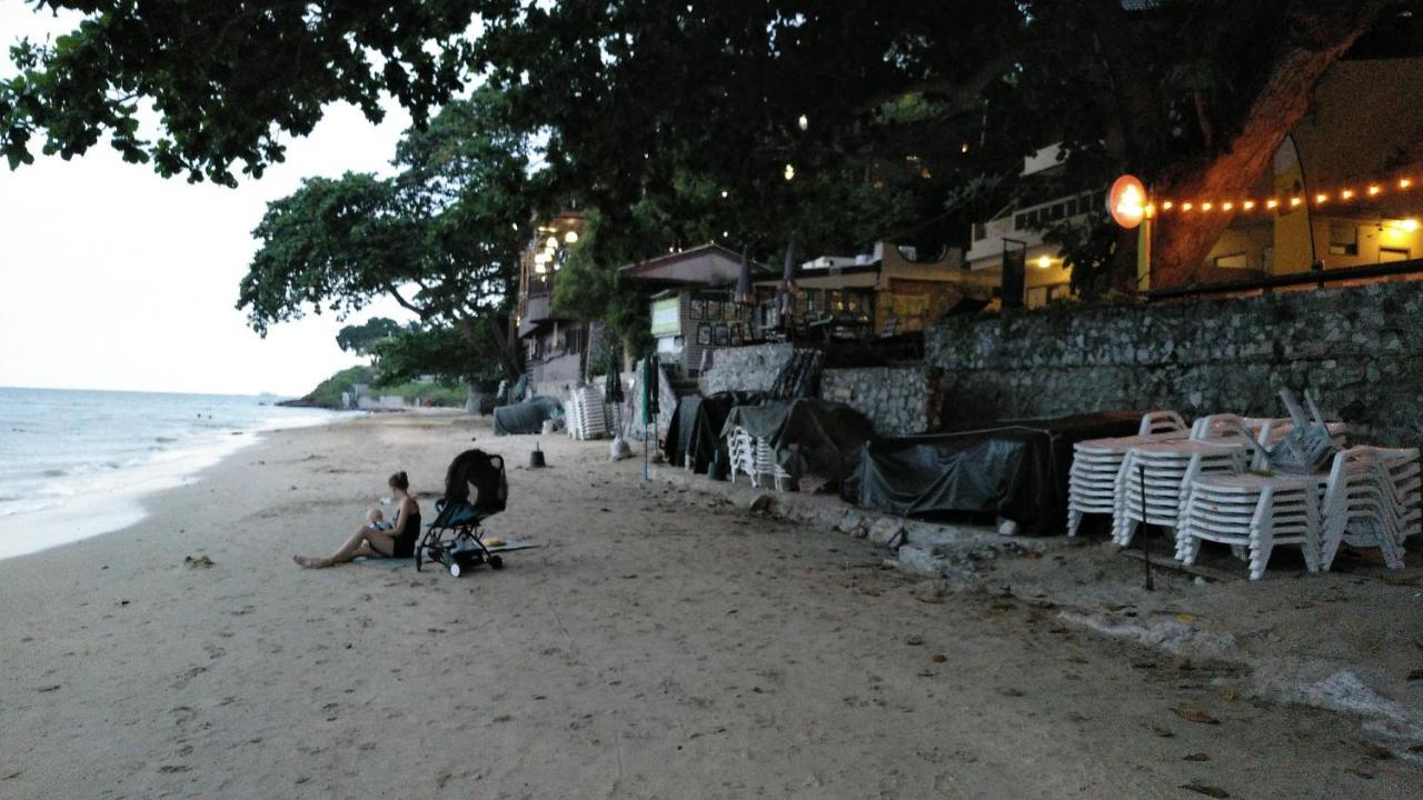 Guestpat Casabella Hotell Pattaya Exteriör bild